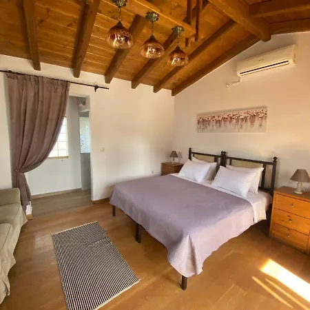 Guest house Pegasus House *